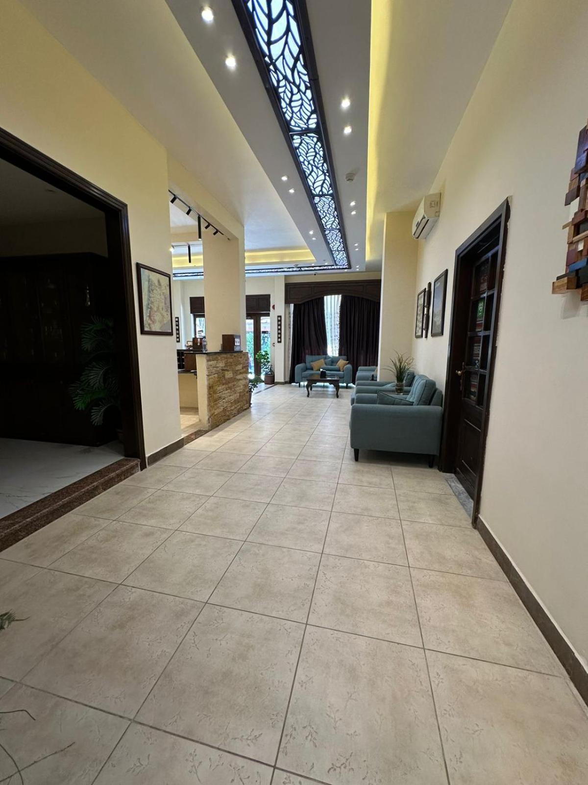 Rumman Hotel Madaba Exterior photo