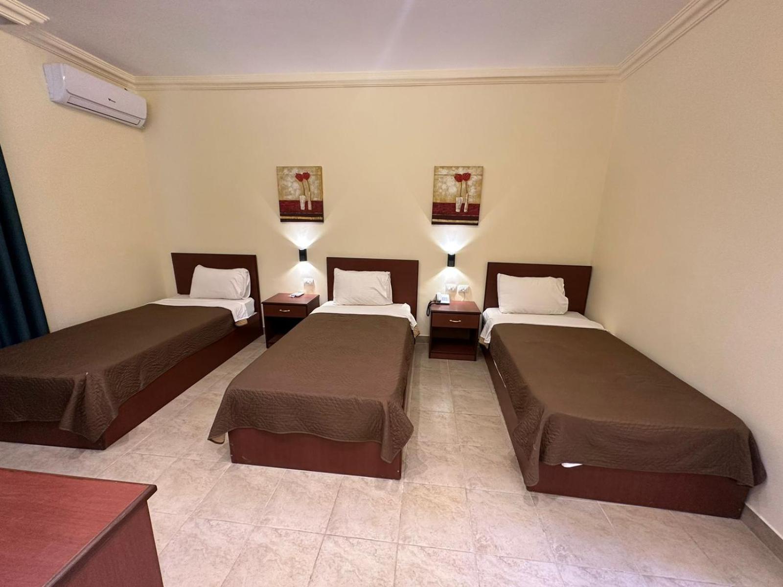 Rumman Hotel Madaba Exterior photo